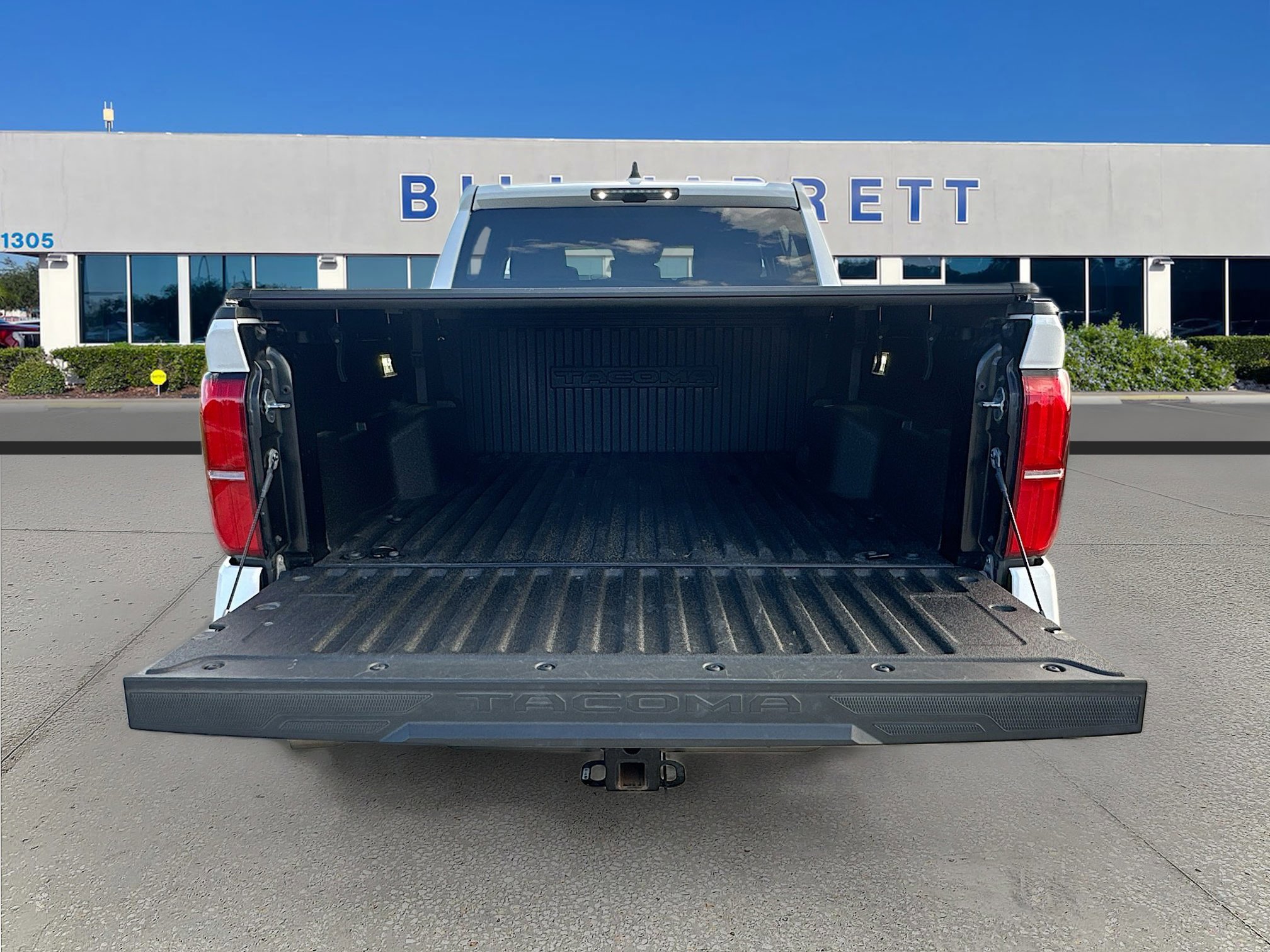 Used 2024 Toyota Tacoma TRD Sport image 23