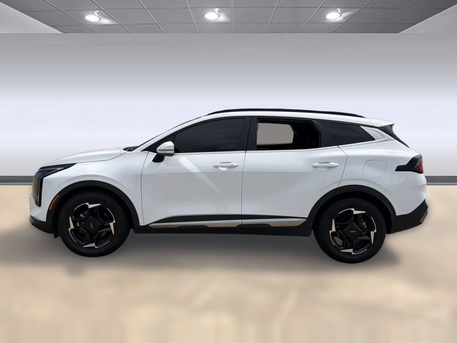 Used 2026 Kia Sportage EX w/ EX Panorama Roof Package FWD image 2