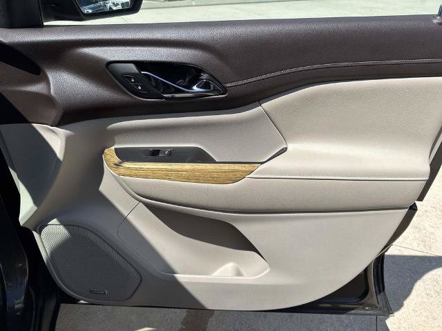Used 2019 GMC Acadia Denali FWD image 18