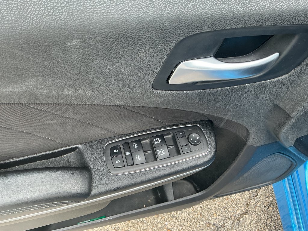 Used 2023 Dodge Charger GT w/ Technology Group RWD image 14