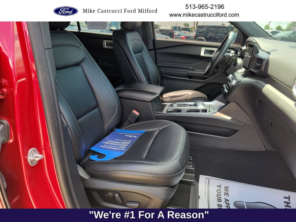 Certified 2020 Ford Explorer XLT w/ Equipment Group 202A AWD/4WD image 27