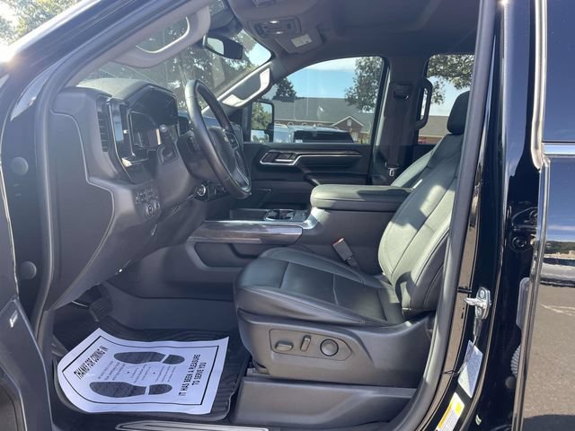 Used 2024 Chevrolet Silverado 2500 LTZ w/ LTZ Plus Package AWD/4WD image 16