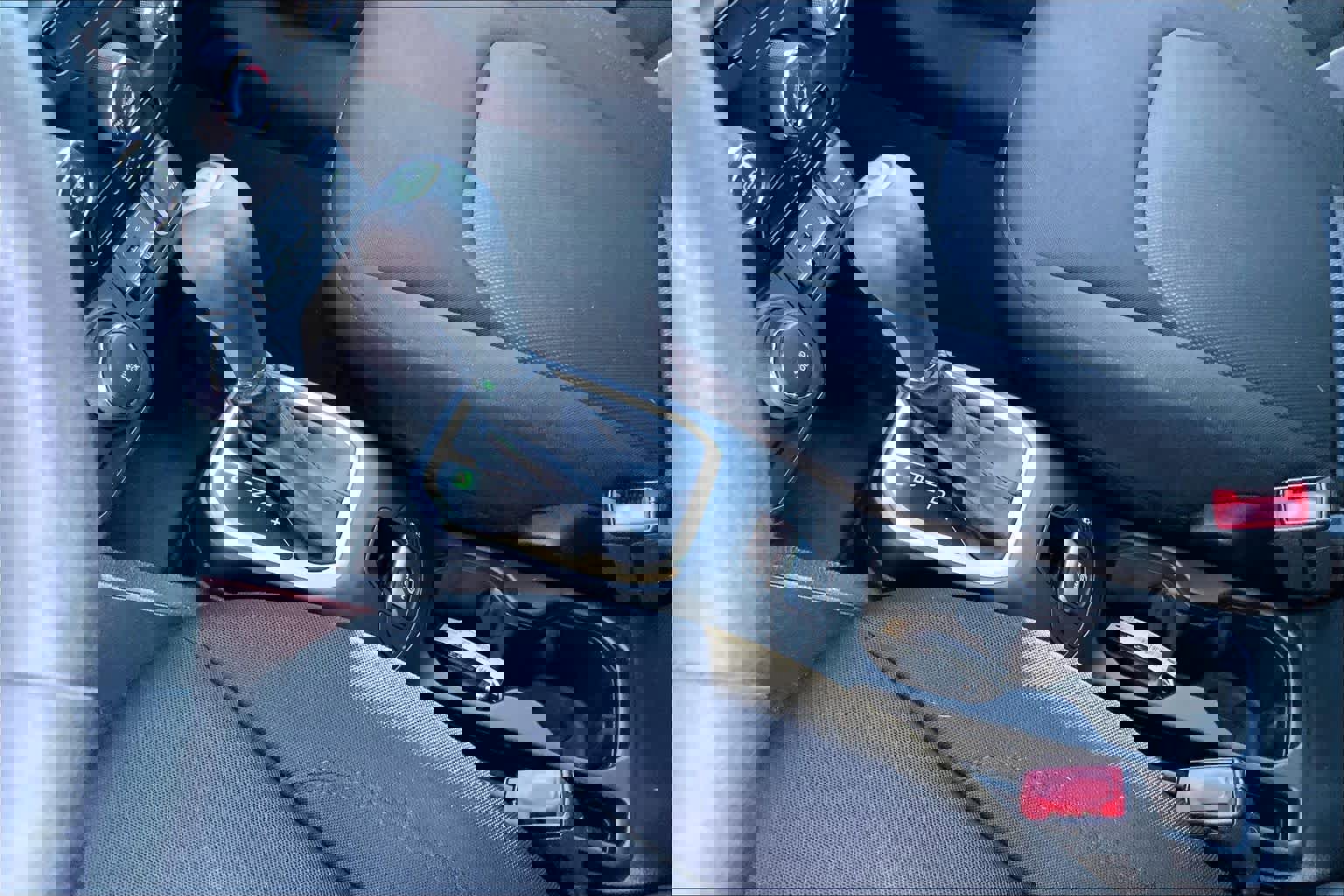 Used 2019 Jeep Renegade Sport image 16