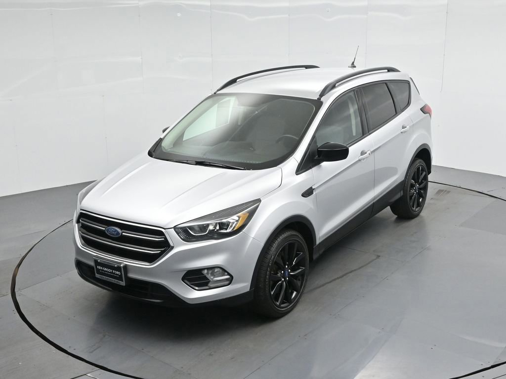 Certified 2019 Ford Escape SE image 26