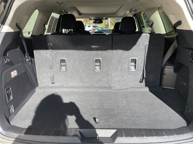 Used 2023 Subaru Ascent Touring image 9