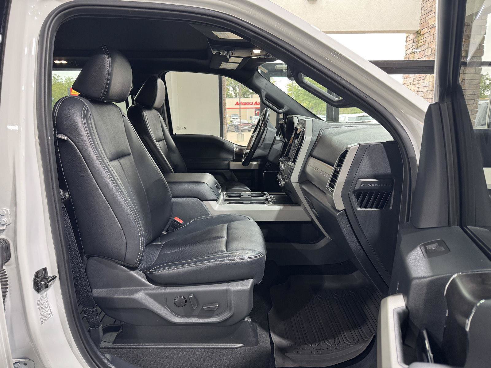 Certified 2022 Ford F350 Lariat w/ Lariat Ultimate Package AWD/4WD image 24