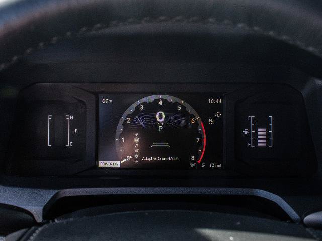 Used 2025 Toyota 4Runner SR5 AWD/4WD image 12