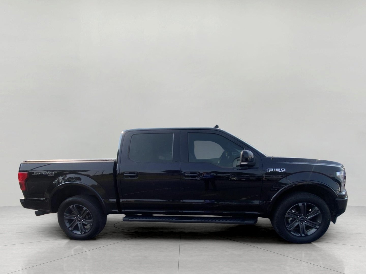 Certified 2020 Ford F150 Lariat w/ Equipment Group 502A Luxury AWD/4WD image 3
