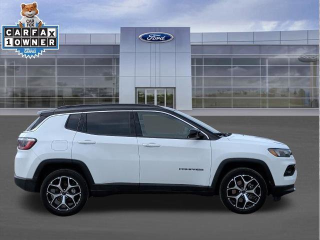 Used 2025 Jeep Compass Limited AWD/4WD image 6