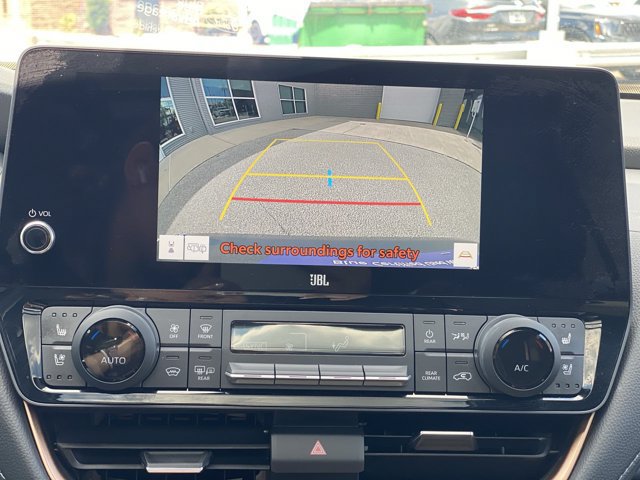 Used 2024 Toyota Grand Highlander AWD Hybrid image 18