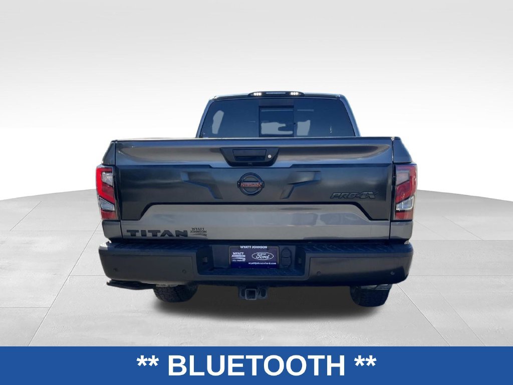 Used 2021 Nissan Titan PRO-4X w/ Pro-4x Convenience Package AWD/4WD image 4