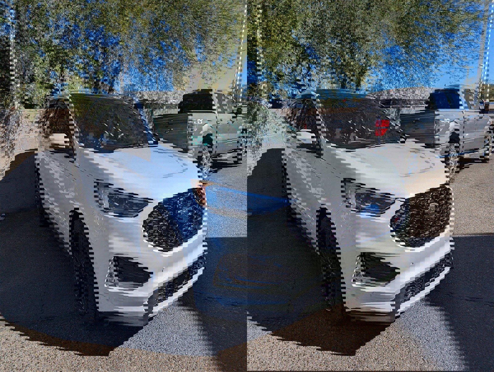 Certified 2022 Ford Edge ST w/ Equipment Group 401A image 4