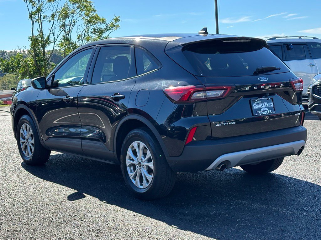 Certified 2025 Ford Escape Active AWD/4WD image 22