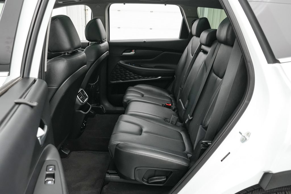 Used 2019 Hyundai Santa Fe AWD image 19