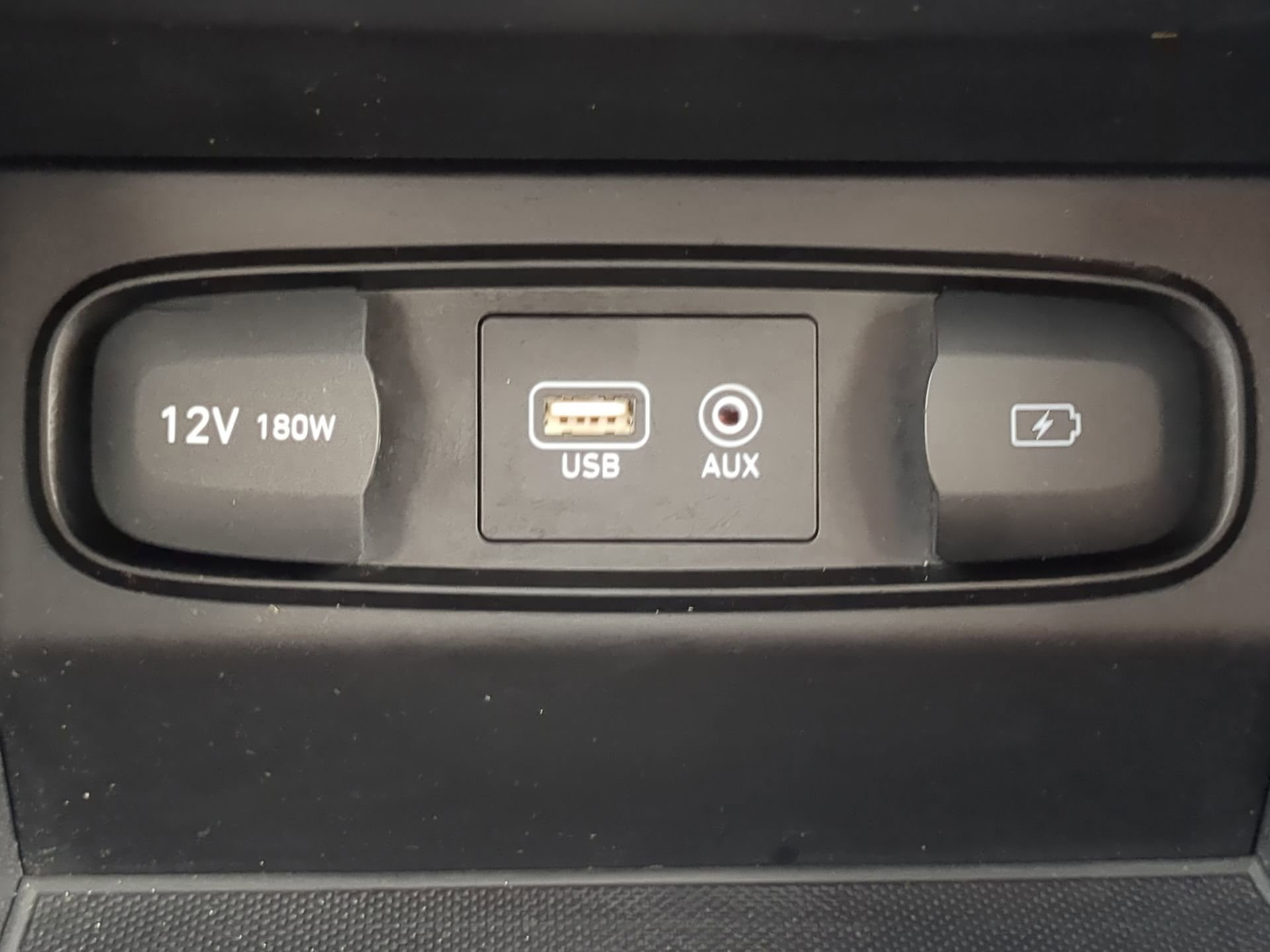 Used 2020 Hyundai Santa Fe SEL AWD/4WD image 59