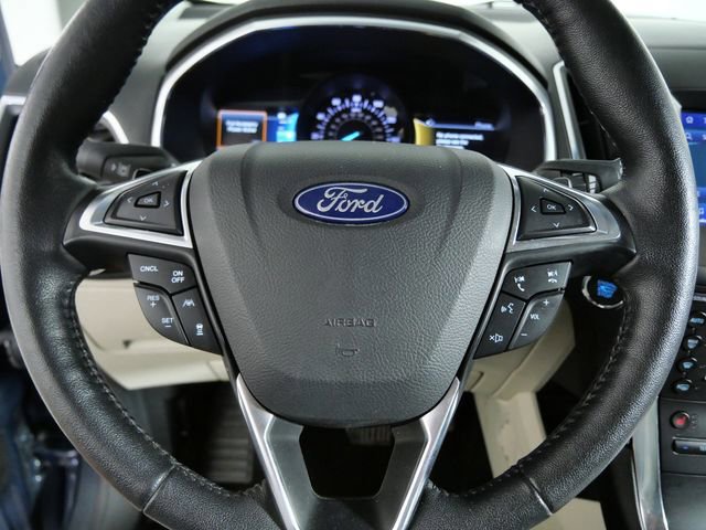 Certified 2019 Ford Edge Titanium w/ Cold Weather Package image 21