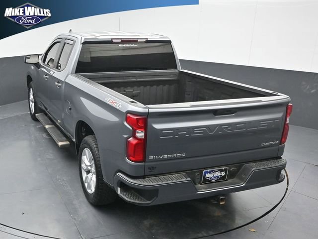 Used 2022 Chevrolet Silverado 1500 Custom image 13