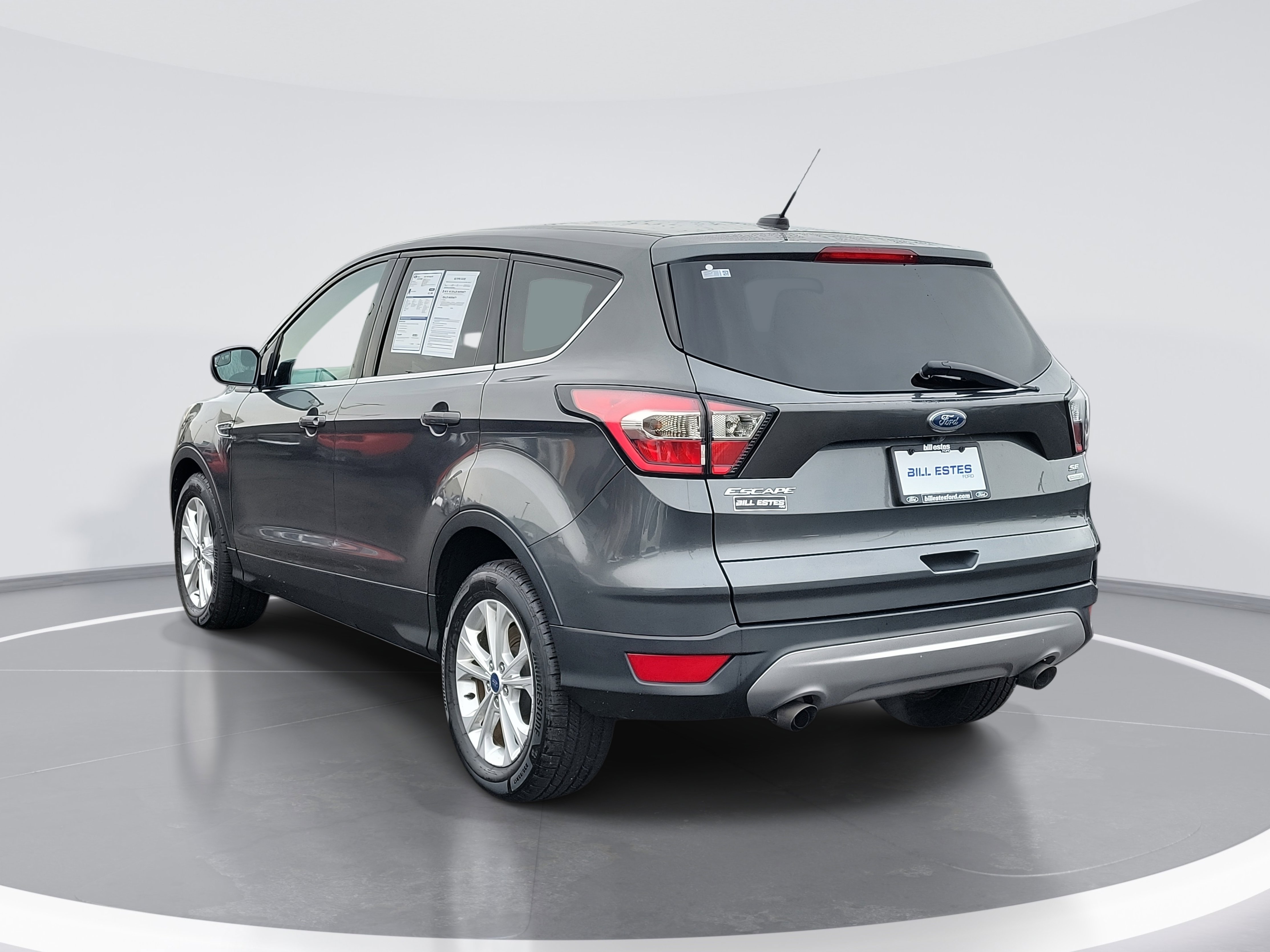 Certified 2017 Ford Escape SE image 4