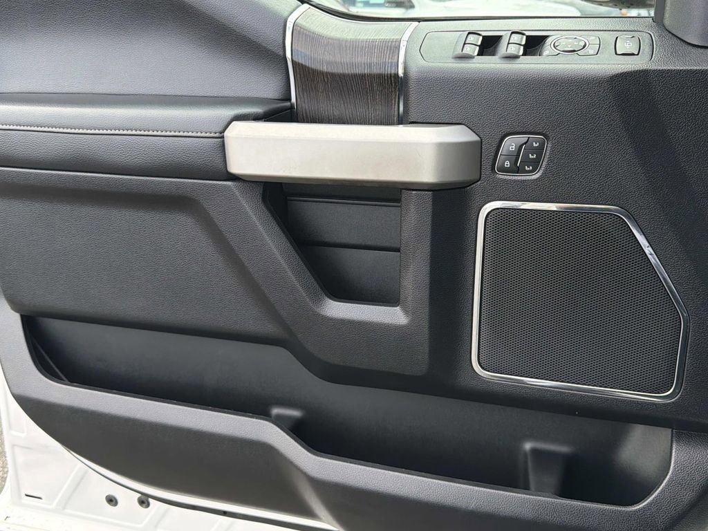 Certified 2020 Ford F250 Lariat image 21