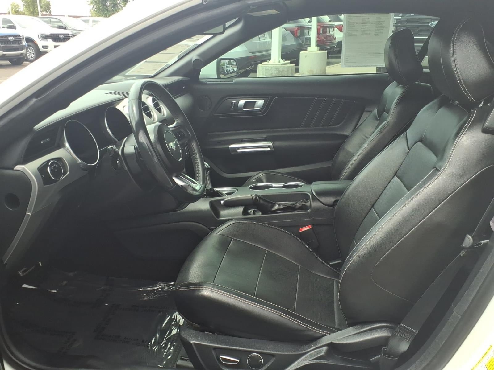Certified 2018 Ford Mustang Premium RWD image 17