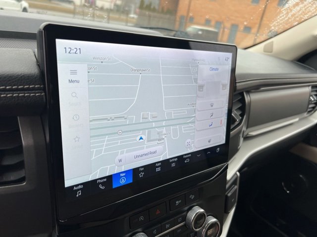 Certified 2024 Ford Expedition Max XLT image 17