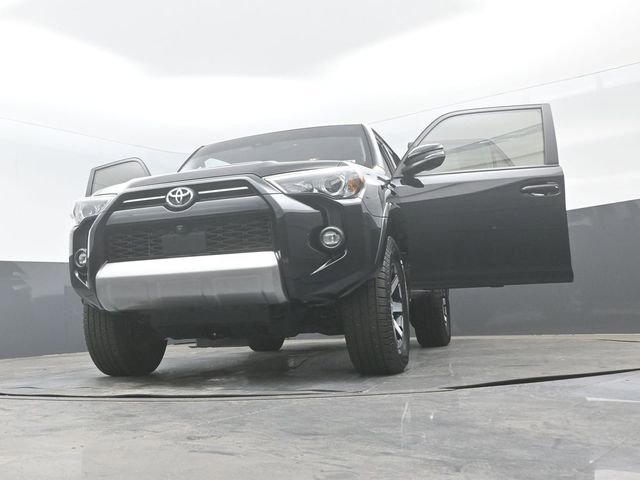 Used 2023 Toyota 4Runner TRD Off-Road Premium w/ Off Road Premium Plus Package AWD/4WD image 31