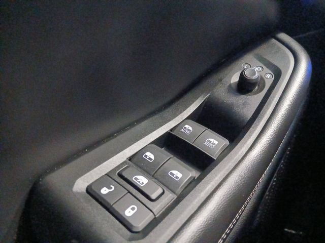 Used 2025 Jeep Grand Cherokee Limited 4xe AWD/4WD image 6