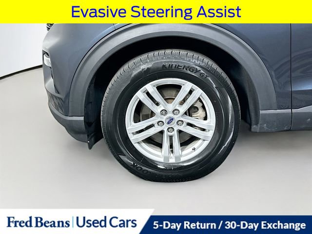 Certified 2024 Ford Explorer XLT w/ Equipment Group 202A AWD/4WD image 38