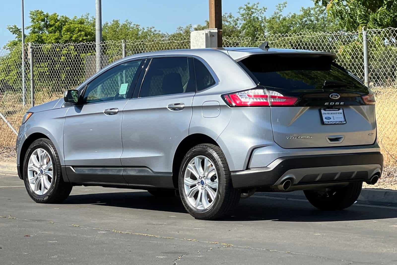 Certified 2022 Ford Edge Titanium AWD/4WD image 7