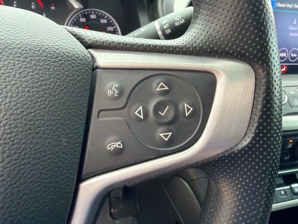 Used 2022 GMC Acadia SLE w/ Driver Convenience Package FWD image 28