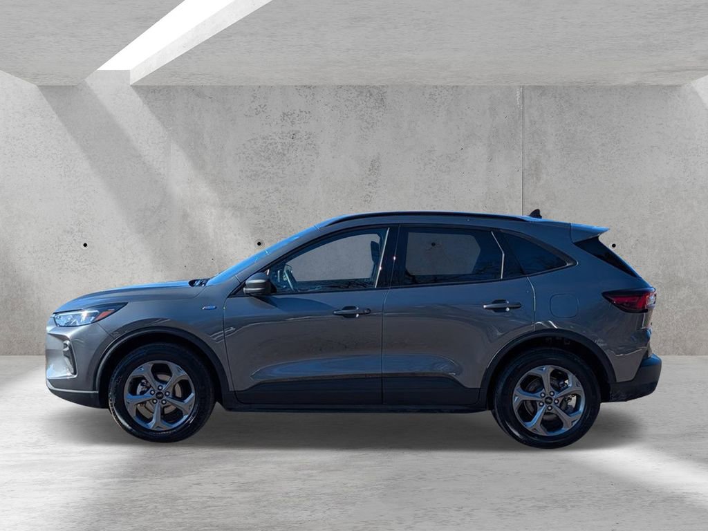 Certified 2025 Ford Escape ST-Line AWD/4WD image 5