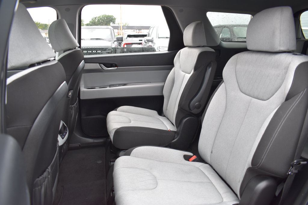 Used 2022 Hyundai Palisade SEL FWD image 27