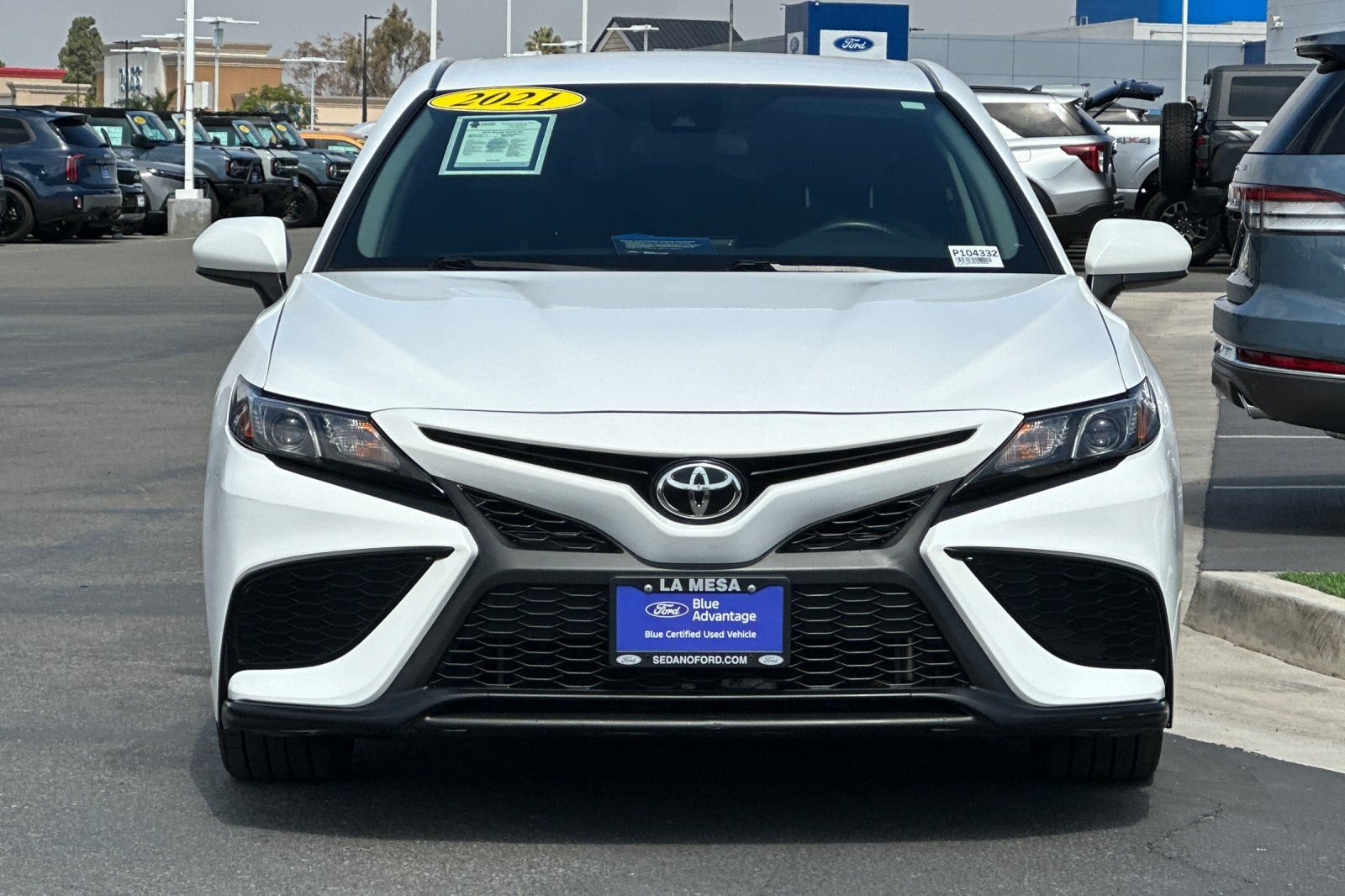 Used 2021 Toyota Camry SE w/ Carpet Mat Package (TMS) FWD image 8