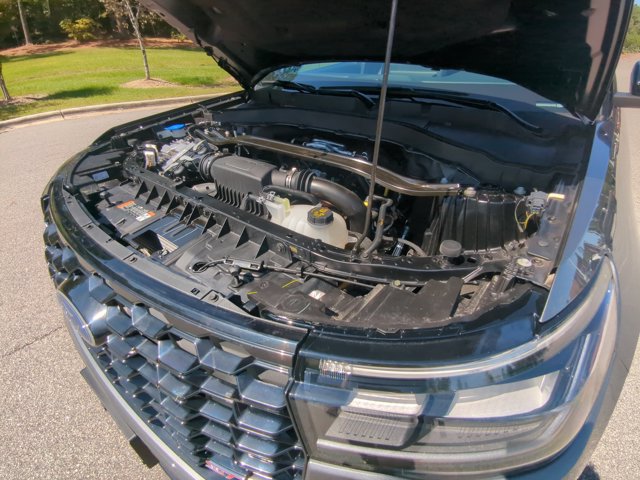 Certified 2025 Ford Explorer ST AWD/4WD image 30