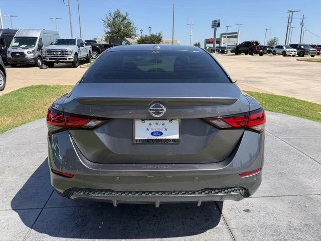 Used 2021 Nissan Sentra SV FWD image 5