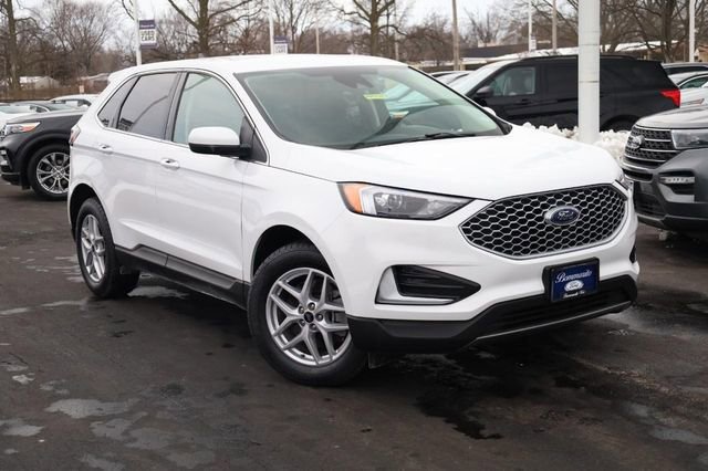 Certified 2024 Ford Edge SEL image 2