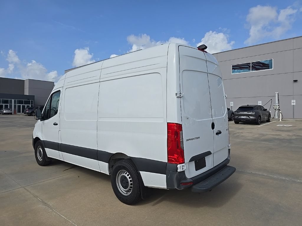 Used 2024 Mercedes-Benz Sprinter 2500 image 6