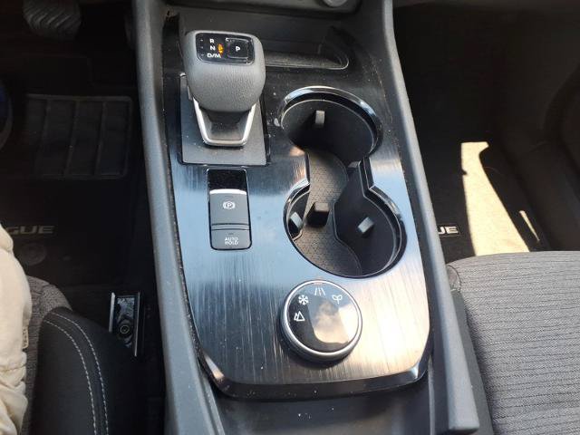 Used 2023 Nissan Rogue SV AWD/4WD image 11