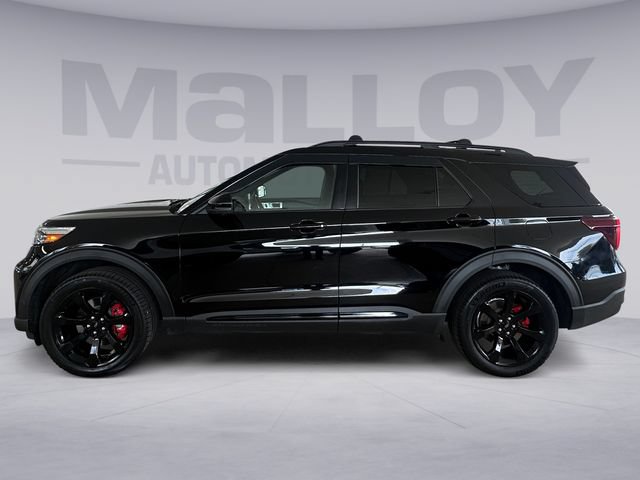 Certified 2022 Ford Explorer ST w/ Equipment Group 401A AWD/4WD image 2