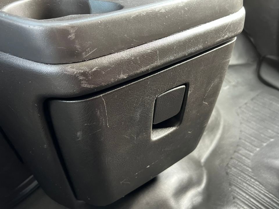 Used 2024 Chevrolet Express 2500 Work Van w/ Driver Convenience Package image 32