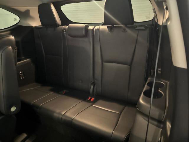 Used 2023 Toyota Highlander Platinum image 33