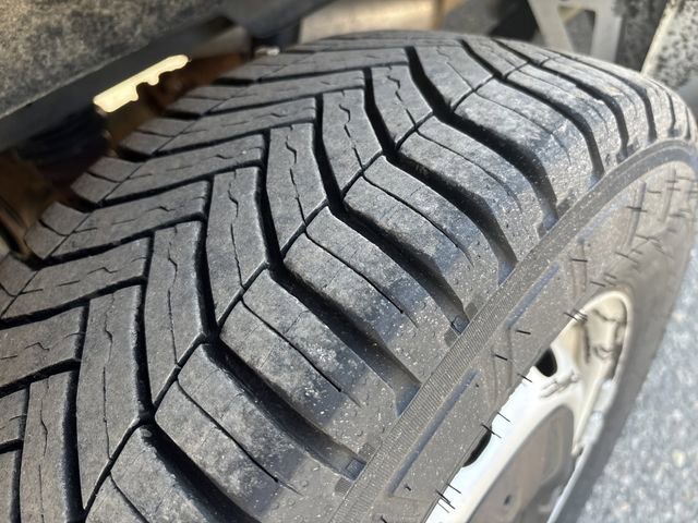 Certified 2023 Ford Transit 250 Medium Roof RWD image 44
