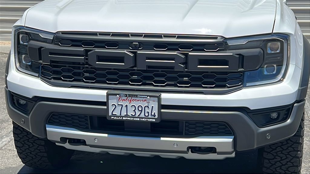 Certified 2025 Ford Ranger Raptor AWD/4WD image 3