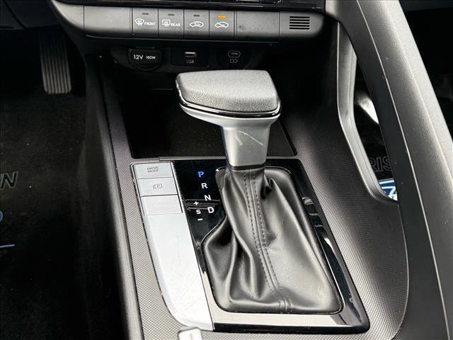 Used 2024 Hyundai Elantra SEL image 22