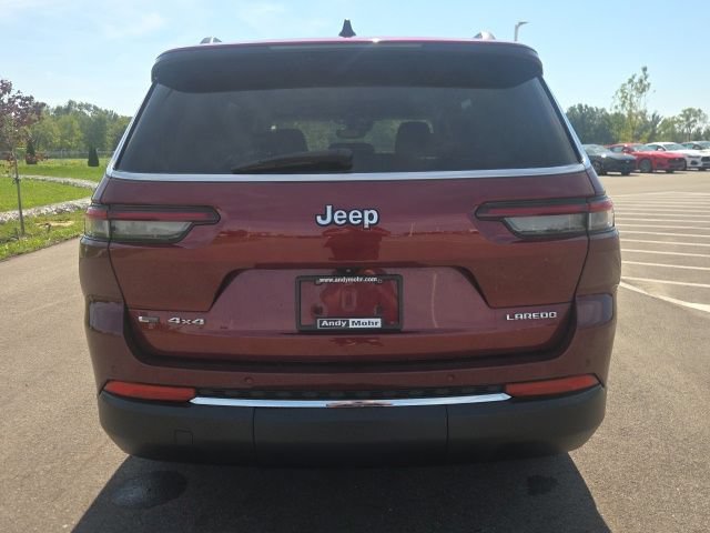 Used 2023 Jeep Grand Cherokee L Laredo w/ Luxury Tech Group I AWD/4WD image 8