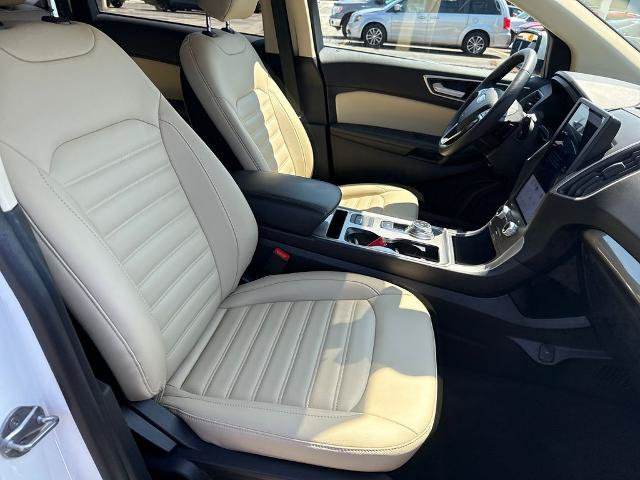 Certified 2024 Ford Edge SEL w/ Convenience Package AWD/4WD image 9