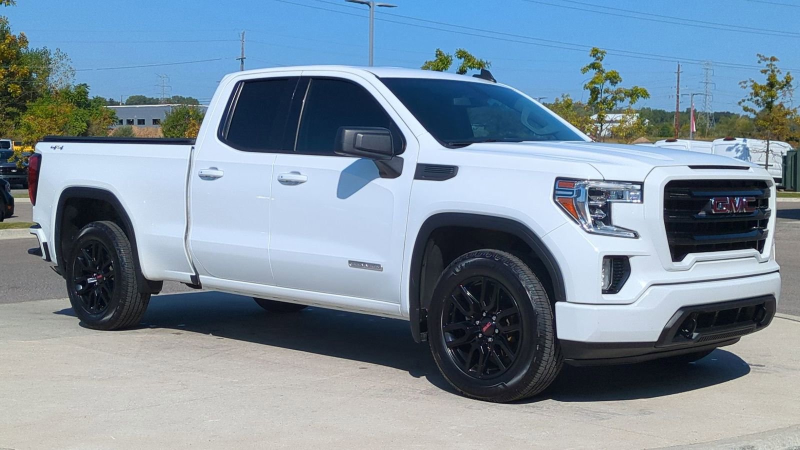 Used 2022 GMC Sierra 1500 Elevation image 9