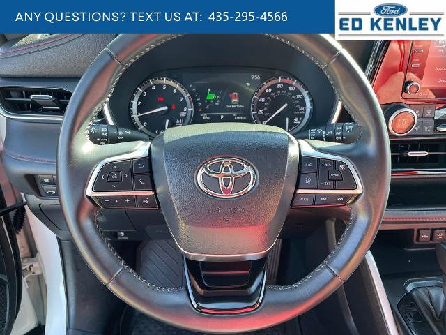 Used 2021 Toyota Highlander XSE AWD/4WD image 13