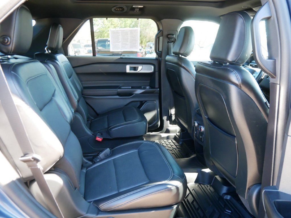 Certified 2020 Ford Explorer Limited AWD/4WD image 13
