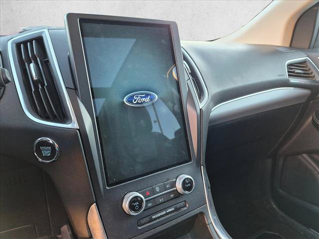Certified 2022 Ford Edge Titanium w/ Equipment Group 301A AWD/4WD image 10